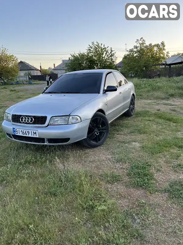 Седан Audi A4 1995 1.78 л. Ручная / Механика обл. Полтавская, Кременчуг - Фото 1/7