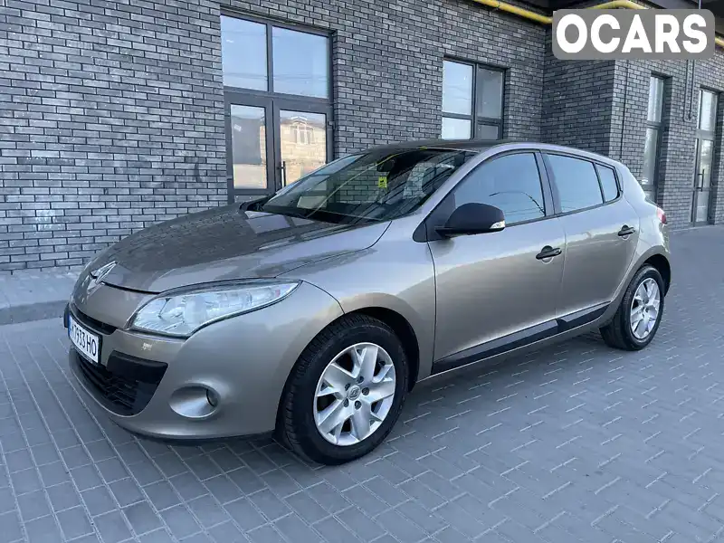 Хэтчбек Renault Megane 2011 1.6 л. Ручная / Механика обл. Житомирская, Житомир - Фото 1/21