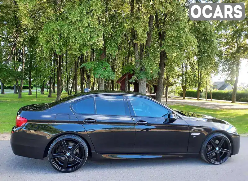 Седан BMW 5 Series 2014 3 л. Автомат обл. Ровенская, Ровно - Фото 1/11