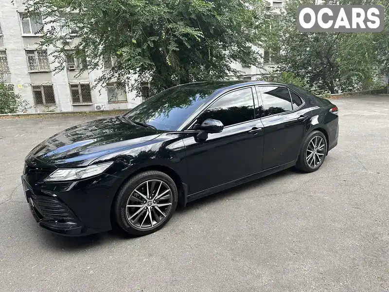 Седан Toyota Camry 2021 2.49 л. Вариатор обл. Днепропетровская, Днепр (Днепропетровск) - Фото 1/11