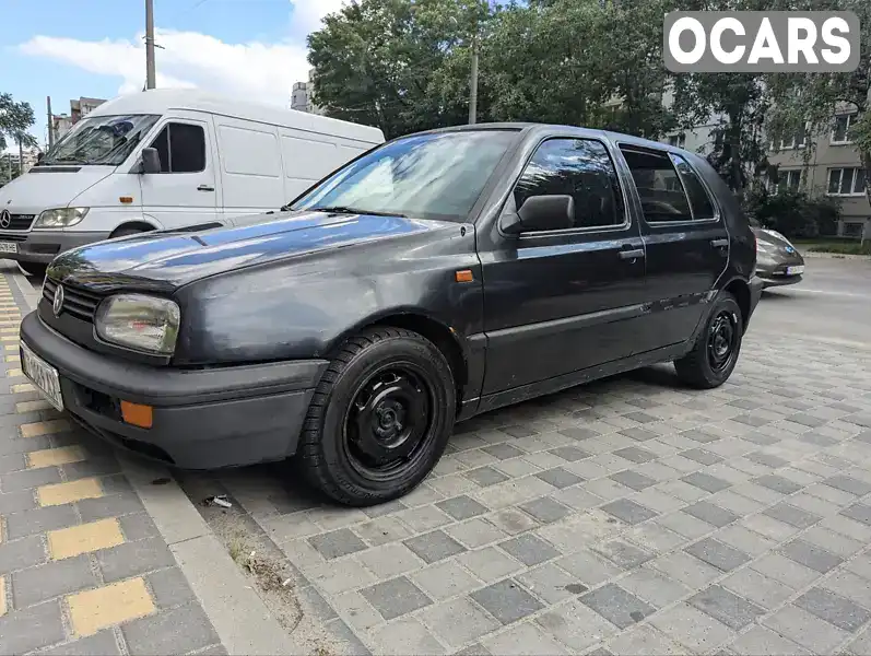 Хэтчбек Volkswagen Golf 1994 1.4 л. Ручная / Механика обл. Ивано-Франковская, Ивано-Франковск - Фото 1/12