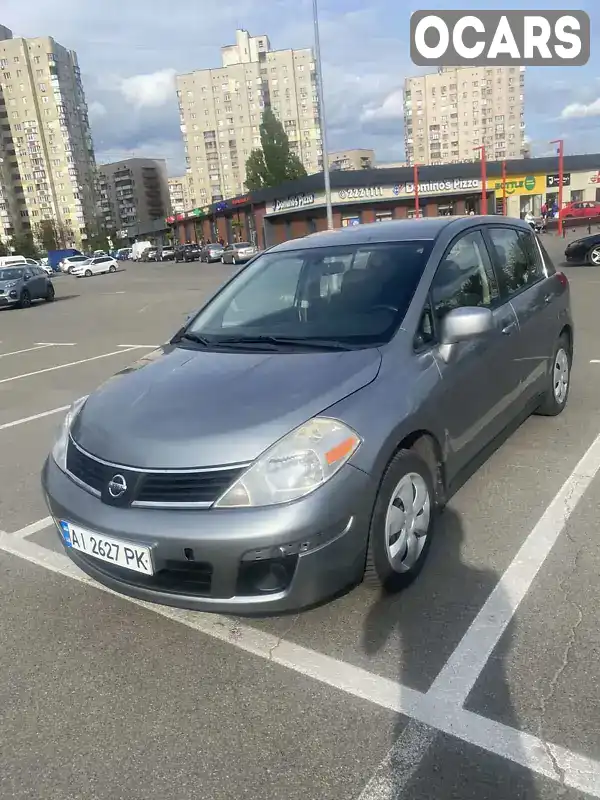 Хэтчбек Nissan Versa 2010 1.8 л. Автомат обл. Киевская, Киев - Фото 1/12