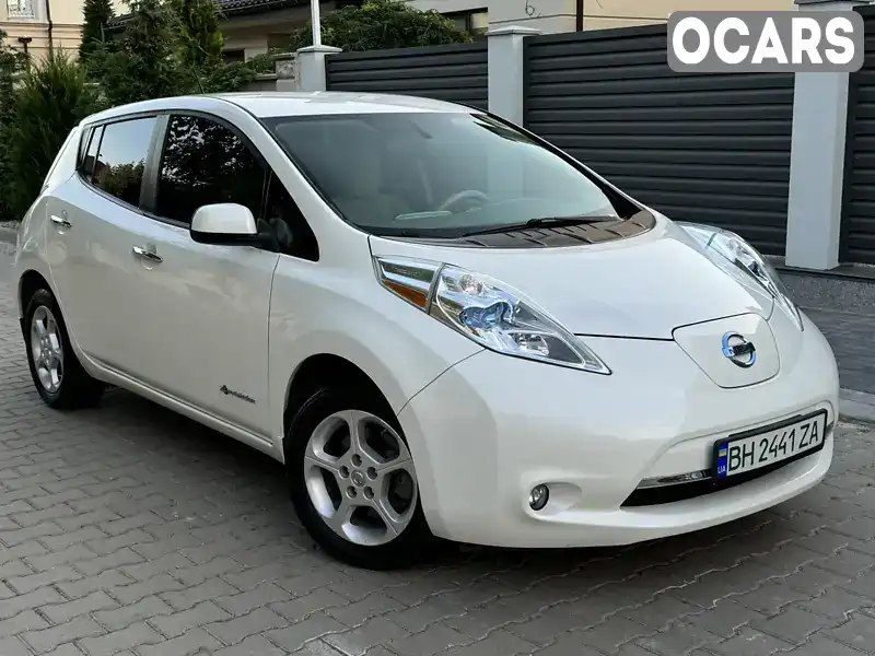 Хэтчбек Nissan Leaf 2014 null_content л. Автомат обл. Одесская, Одесса - Фото 1/21