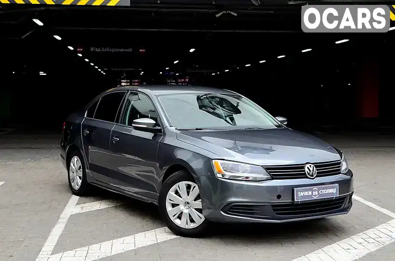 Седан Volkswagen Jetta 2013 1.8 л. Автомат обл. Киевская, Киев - Фото 1/21