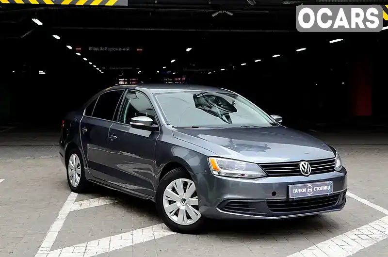 Седан Volkswagen Jetta 2013 1.8 л. Автомат обл. Київська, Київ - Фото 1/21