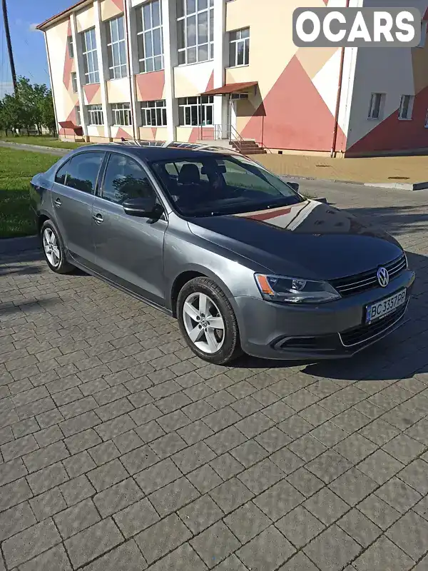 Седан Volkswagen Jetta 2013 1.97 л. Автомат обл. Львівська, Львів - Фото 1/21