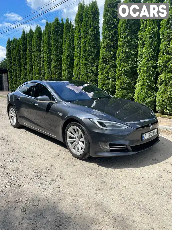 Ліфтбек Tesla Model S 2017 null_content л. Автомат обл. Київська, location.city.horenychi - Фото 1/10