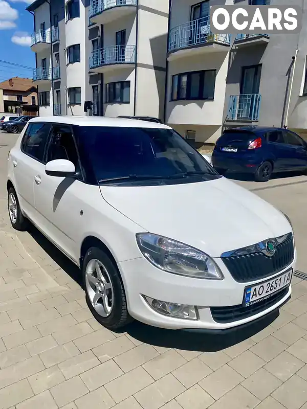 Хэтчбек Skoda Fabia 2011 1.6 л. Автомат обл. Закарпатская, Мукачево - Фото 1/13