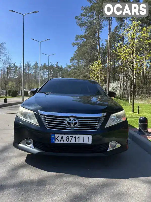 Седан Toyota Camry 2013 2.5 л. Автомат обл. Киевская, Киев - Фото 1/10