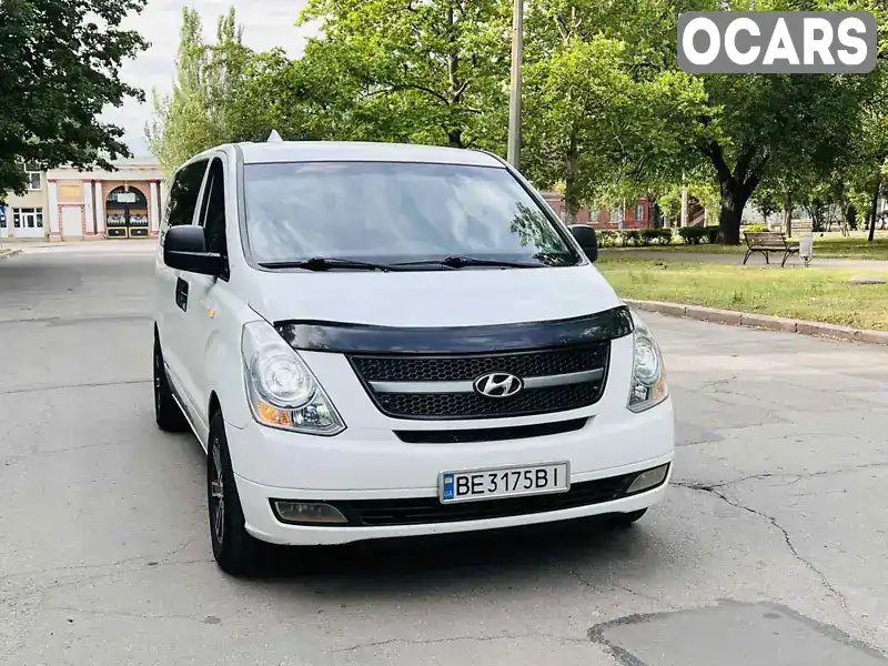 Минивэн Hyundai H-1 2009 2.5 л. Ручная / Механика обл. Николаевская, Николаев - Фото 1/21