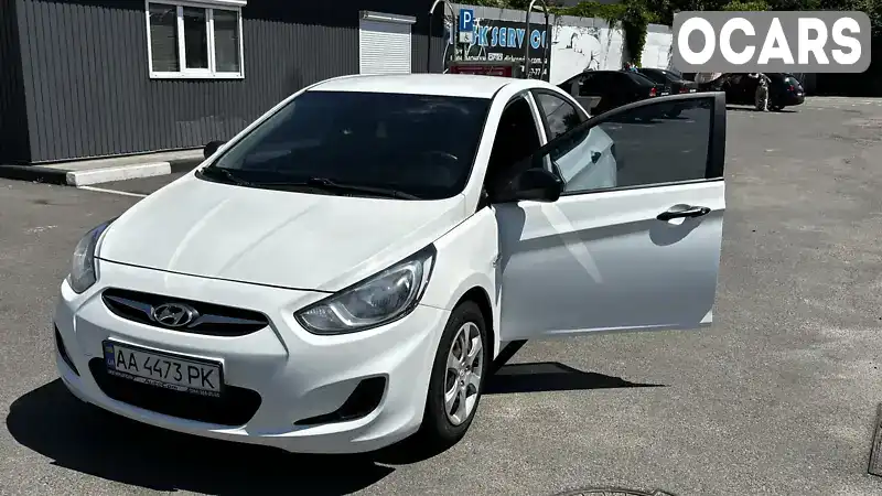 Седан Hyundai Accent 2012 1.4 л. Автомат обл. Киевская, Киев - Фото 1/13