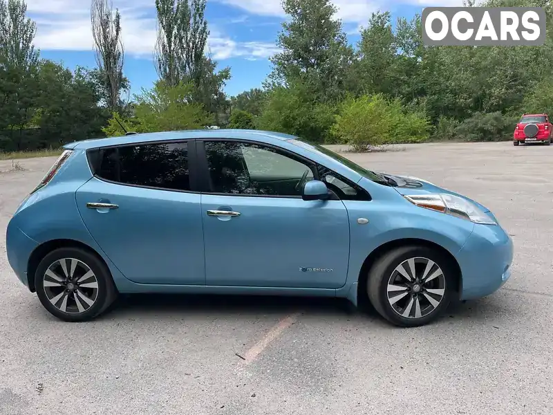 Хэтчбек Nissan Leaf 2014 null_content л. Вариатор обл. Днепропетровская, Днепр (Днепропетровск) - Фото 1/12