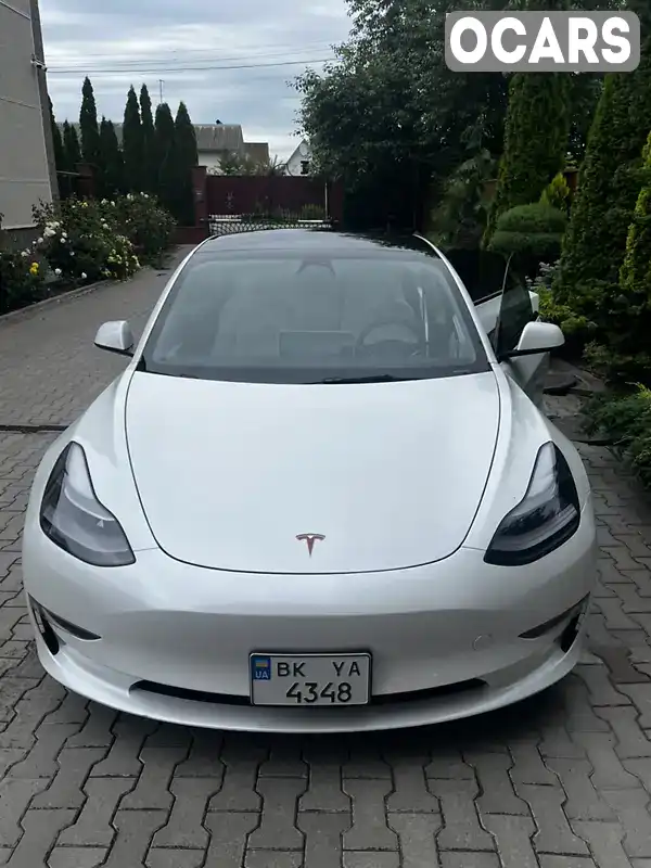 Седан Tesla Model 3 2021 null_content л. Автомат обл. Ровенская, Ровно - Фото 1/18