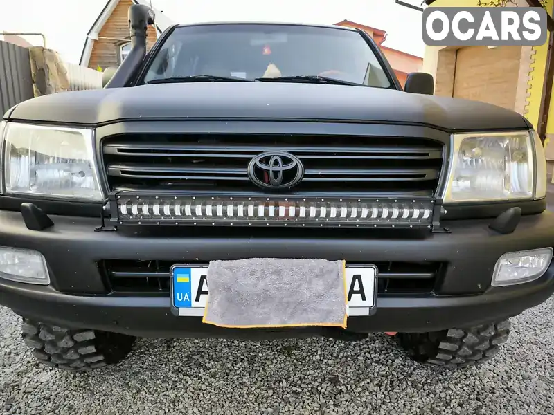 Внедорожник / Кроссовер Toyota Land Cruiser 2003 4.7 л. Автомат обл. Ивано-Франковская, Коломыя - Фото 1/21