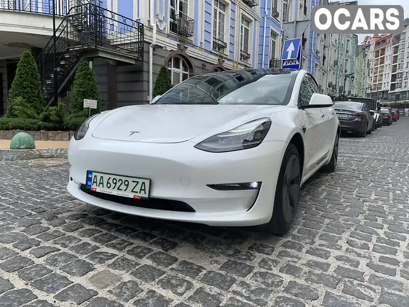 Седан Tesla Model 3 2021 null_content л. обл. Киевская, Киев - Фото 1/21