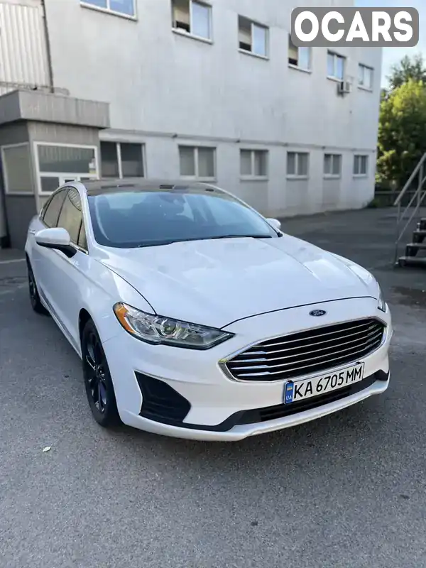 Седан Ford Fusion 2019 2 л. Вариатор обл. Киевская, Киев - Фото 1/21