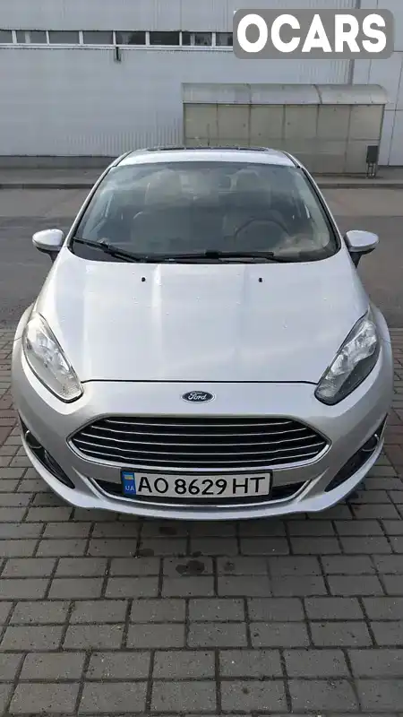 Хетчбек Ford Fiesta 2015 1.6 л. Автомат обл. Закарпатська, Ужгород - Фото 1/9