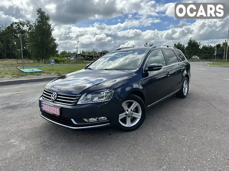 Универсал Volkswagen Passat 2011 2 л. Автомат обл. Волынская, Луцк - Фото 1/21