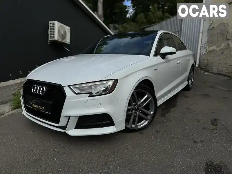 Седан Audi A3 2017 2 л. Автомат обл. Київська, Київ - Фото 1/21