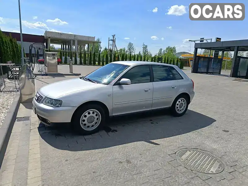 Хэтчбек Audi A3 2002 1.6 л. Ручная / Механика обл. Ивано-Франковская, Надворная - Фото 1/18