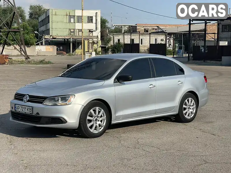 Седан Volkswagen Jetta 2012 1.98 л. Автомат обл. Запорізька, Запоріжжя - Фото 1/9