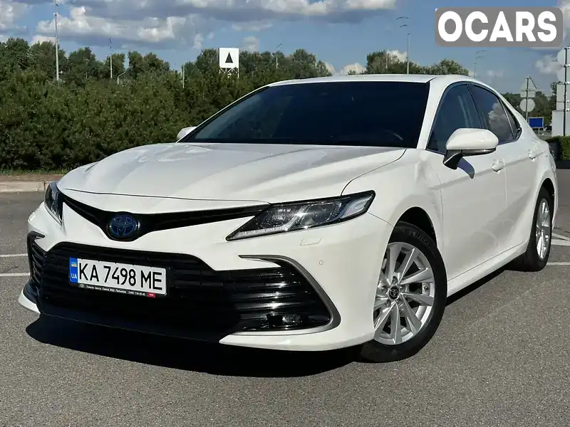 Седан Toyota Camry 2022 2.49 л. Автомат обл. Киевская, Киев - Фото 1/21