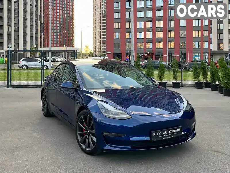 Седан Tesla Model 3 2021 null_content л. Автомат обл. Киевская, Киев - Фото 1/21