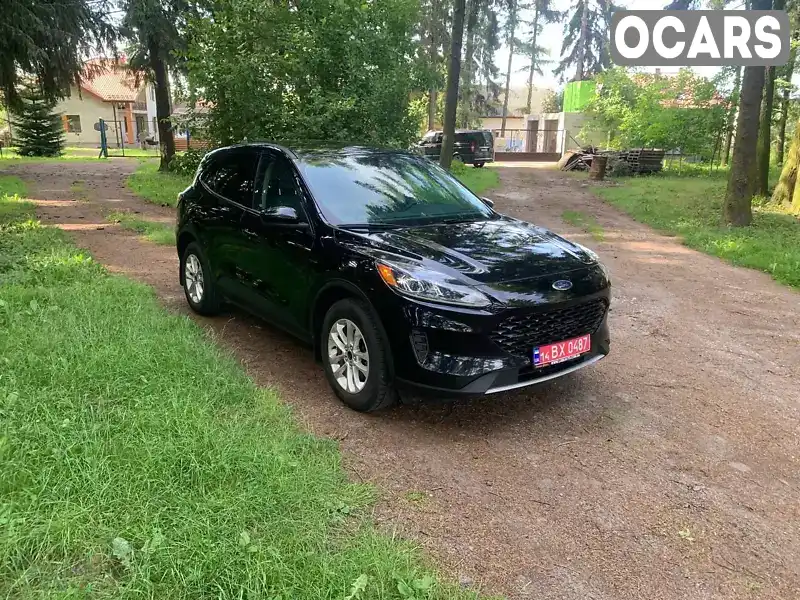 Позашляховик / Кросовер Ford Escape 2020 1.5 л. Автомат обл. Львівська, Львів - Фото 1/21