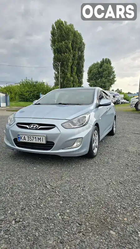 Седан Hyundai Accent 2011 1.59 л. Автомат обл. Киевская, Киев - Фото 1/21