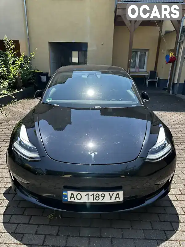 Седан Tesla Model 3 2019 null_content л. Автомат обл. Закарпатская, Ужгород - Фото 1/14
