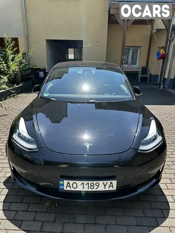 Седан Tesla Model 3 2019 null_content л. Автомат обл. Закарпатська, Ужгород - Фото 1/14