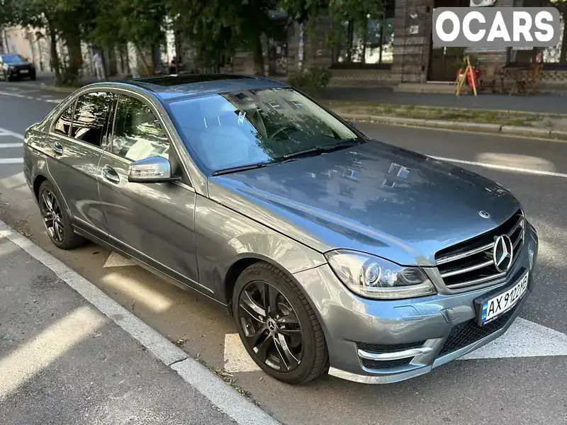 Седан Mercedes-Benz C-Class 2012 3 л. Автомат обл. Киевская, Киев - Фото 1/21