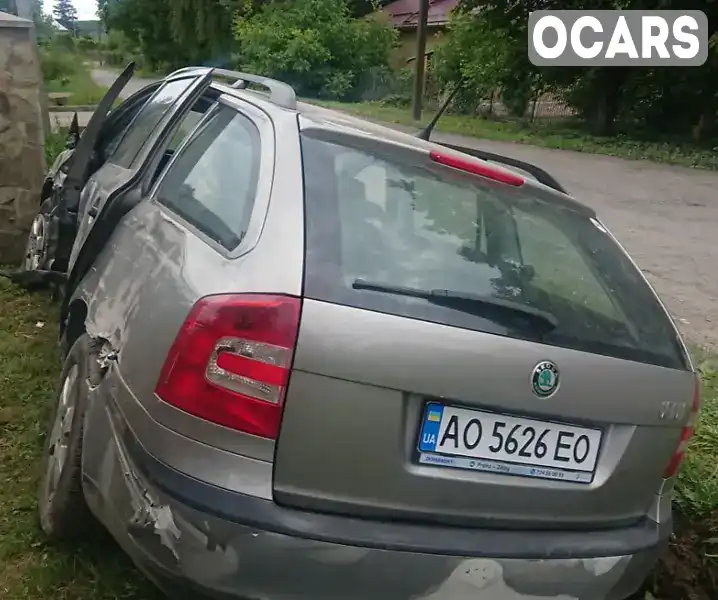 Универсал Skoda Octavia 2011 1.6 л. обл. Закарпатская, Ужгород - Фото 1/4