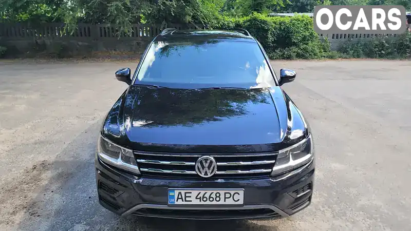 Внедорожник / Кроссовер Volkswagen Tiguan 2019 2 л. Автомат обл. Днепропетровская, Днепр (Днепропетровск) - Фото 1/21