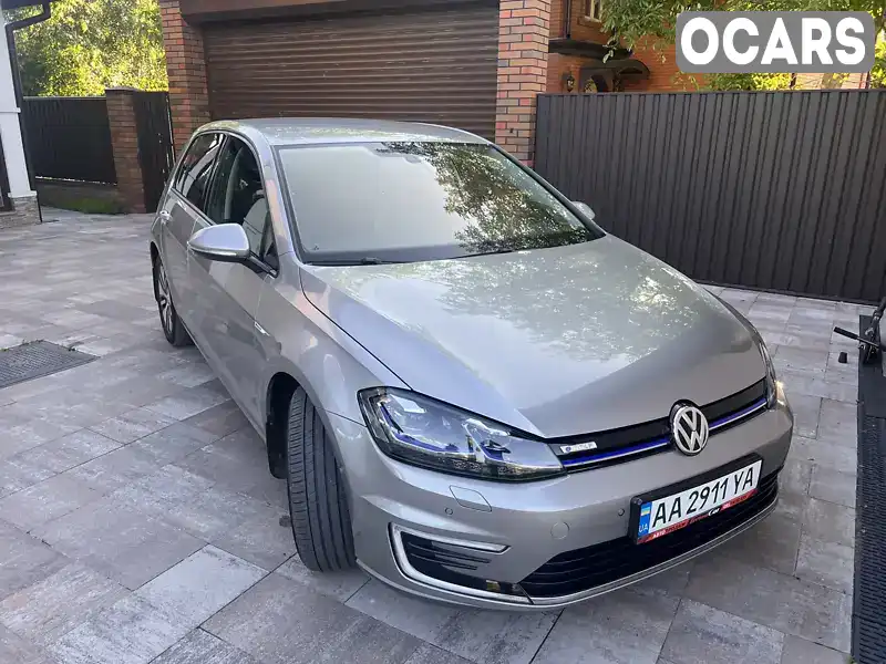 Хетчбек Volkswagen e-Golf 2017 null_content л. Автомат обл. Київська, Київ - Фото 1/19