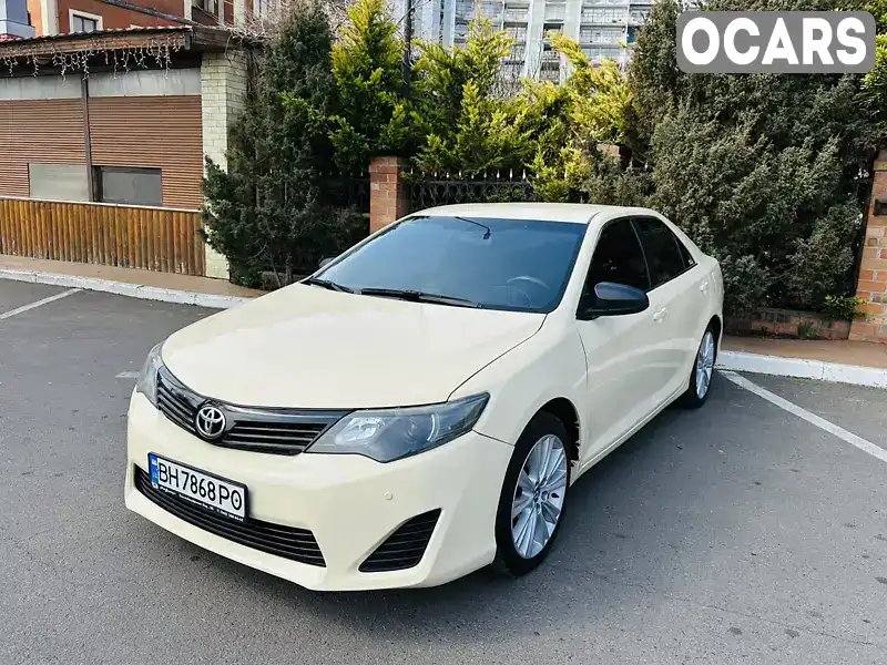 Седан Toyota Camry 2015 null_content л. Автомат обл. Одеська, Одеса - Фото 1/18