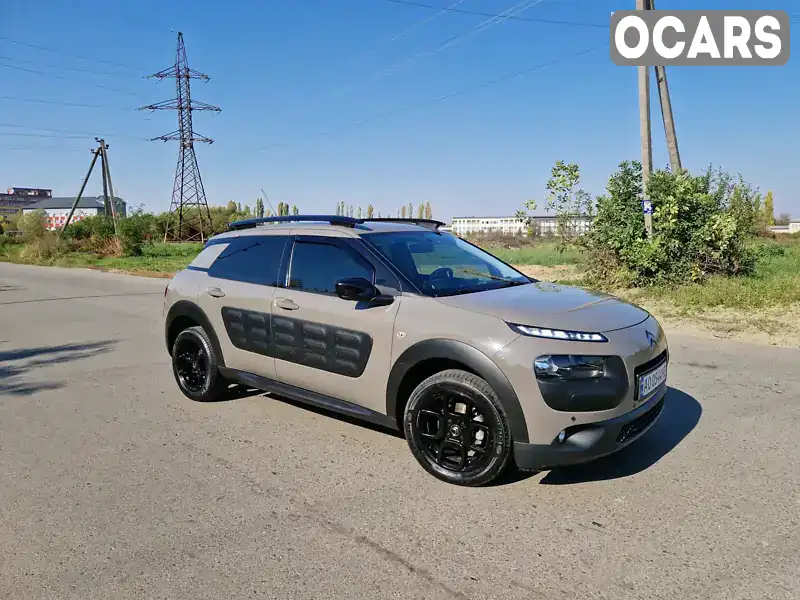 Внедорожник / Кроссовер Citroen C4 Cactus 2017 1.2 л. Автомат обл. Закарпатская, Ужгород - Фото 1/22