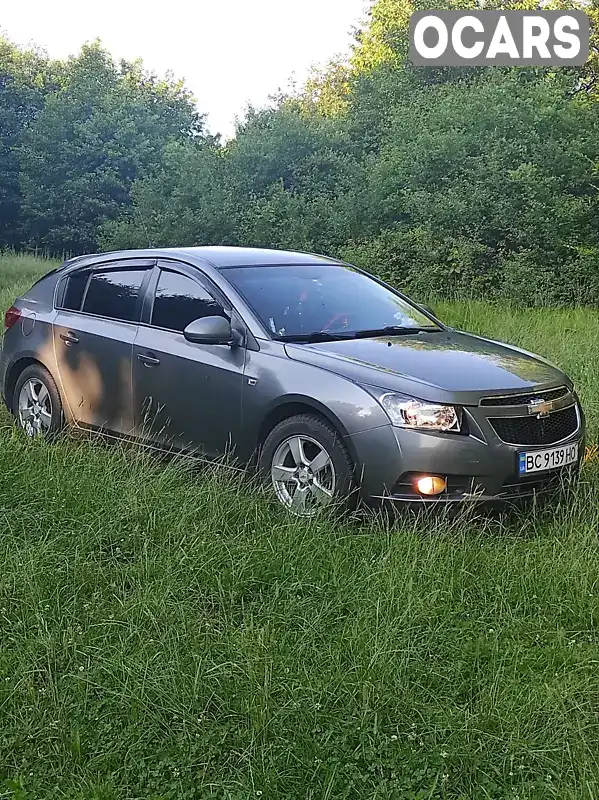 Хетчбек Chevrolet Cruze 2013 1.6 л. Ручна / Механіка обл. Львівська, Львів - Фото 1/21