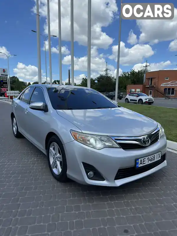 Седан Toyota Camry 2012 2.5 л. Автомат обл. Днепропетровская, Днепр (Днепропетровск) - Фото 1/17