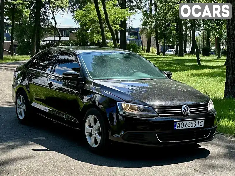 Седан Volkswagen Jetta 2014 1.8 л. Автомат обл. Київська, Київ - Фото 1/21