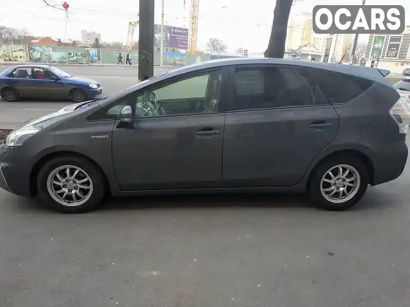 Хэтчбек Toyota Prius 2012 1.8 л. обл. Тернопольская, Тернополь - Фото 1/8