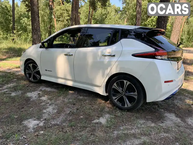 Хетчбек Nissan Leaf 2018 null_content л. Автомат обл. Київська, Київ - Фото 1/21