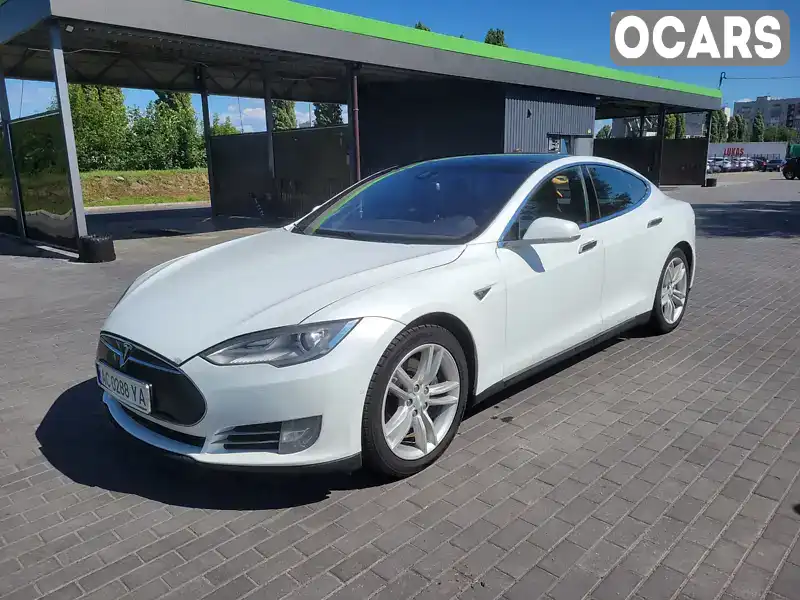 Лифтбек Tesla Model S 2014 null_content л. Автомат обл. Полтавская, Кременчуг - Фото 1/21