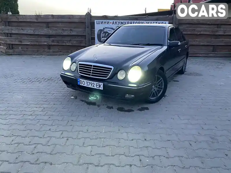 Седан Mercedes-Benz E-Class 2002 3.2 л. Автомат обл. Черновицкая, Хотин - Фото 1/13