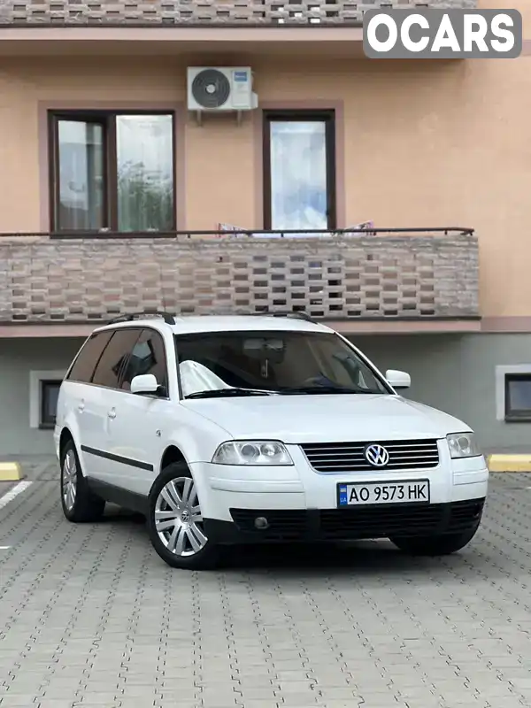 Універсал Volkswagen Passat 2001 1.9 л. Ручна / Механіка обл. Закарпатська, Виноградів - Фото 1/21