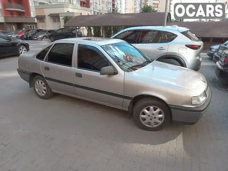Седан Opel Vectra 1992 1.6 л. Ручная / Механика обл. Херсонская, Херсон - Фото 1/21