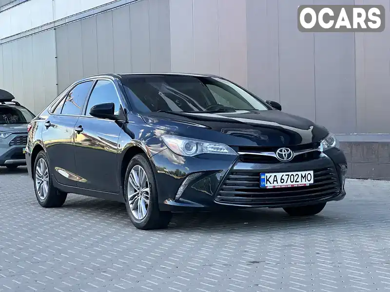 Седан Toyota Camry 2017 2.5 л. Автомат обл. Київська, Київ - Фото 1/19