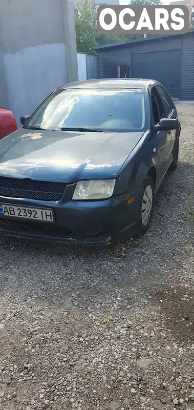 Седан Volkswagen Jetta 2002 null_content л. Ручна / Механіка обл. Харківська, Харків - Фото 1/9