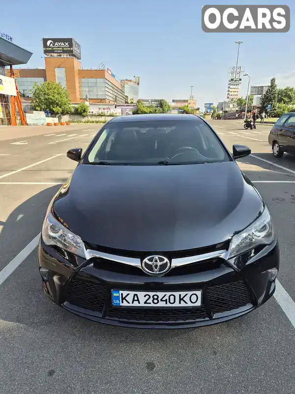 Седан Toyota Camry 2017 2.5 л. Автомат обл. Киевская, Киев - Фото 1/10