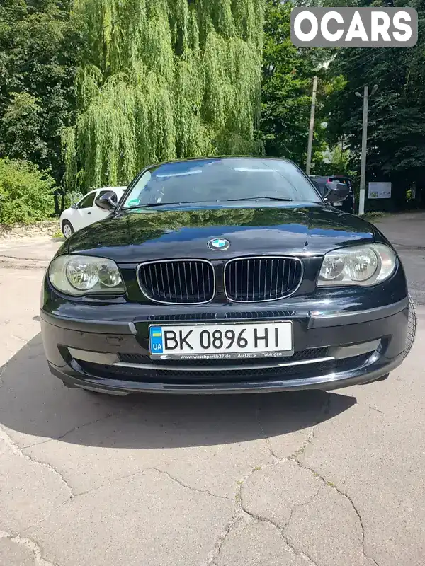 Хетчбек BMW 1 Series 2010 2 л. Ручна / Механіка обл. Рівненська, Острог - Фото 1/21